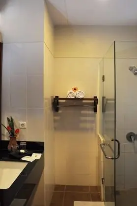 Standard Oda, Sigara İçilmez