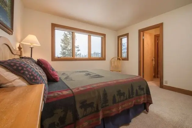 Teton Village Condos, 3 Bedrooms, 3 Bathrooms