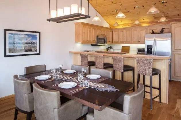 Teton Pines Townhomes, 3 Bedrooms, 3 Bathrooms