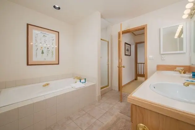 Teton Pines Townhomes, 3 Bedrooms, 3 Bathrooms