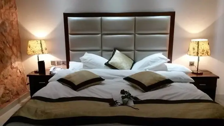 Deluxe İki Ayrı Yataklı Oda