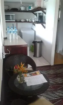 Stüdyo, Deniz Manzaralı, Denize Sıfır