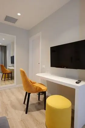 Tek Büyük Yataklı Oda, Balkon