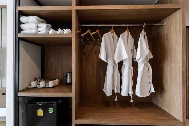 Triple-Bed Suite