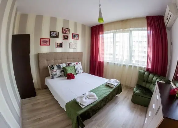 Deluxe Apart Daire, 2 Yatak Odası (Varna, bul. General Kolev 75B)