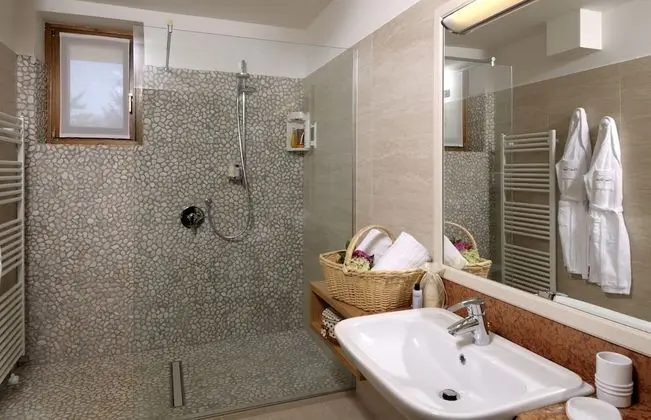 Deluxe Tek Büyük Yataklı Oda, 1 Yatak Odası
