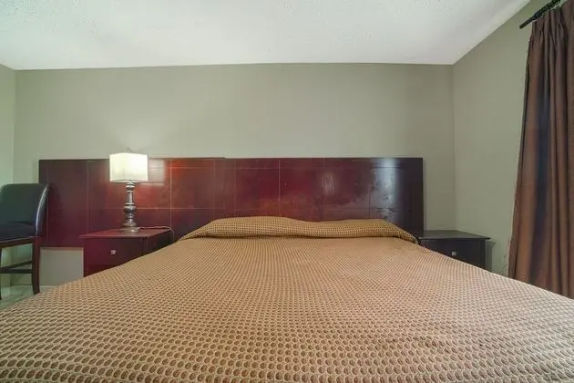 Oda, 1 En Büyük (King) Boy Yatak, Sigara İçilebilir