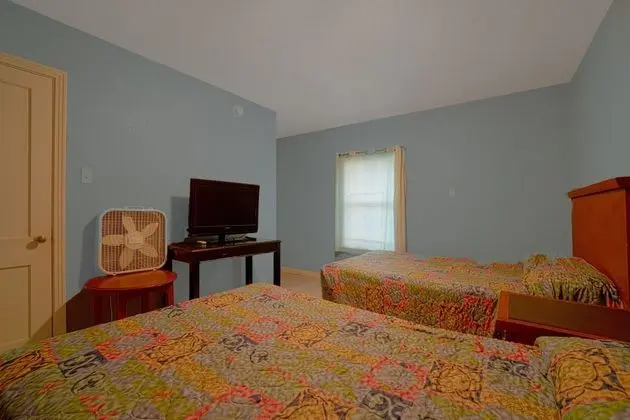 Oda, Birden Çok Yatak, Sigara İçilebilir