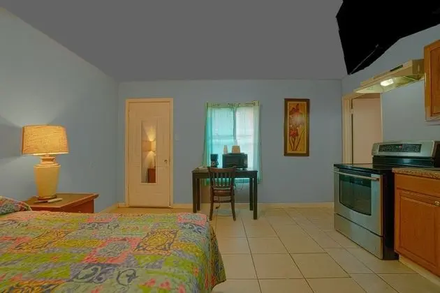 Oda, Birden Çok Yatak, Sigara İçilebilir