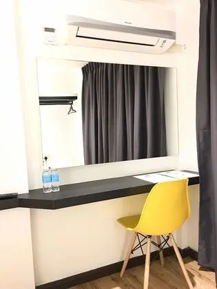 Üç Kişilik Oda
