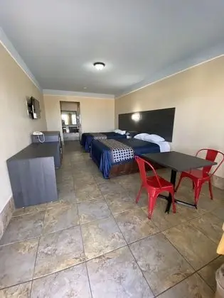 Standard Oda, 2 Büyük (Queen) Boy Yatak, Sigara İçilebilir