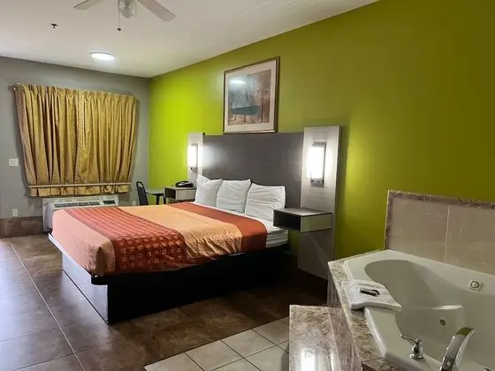 Deluxe Oda, 1 En Büyük (King) Boy Yatak, Sigara İçilmez, Sıcak Su Küveti