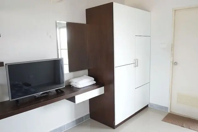 Standard Fan Room