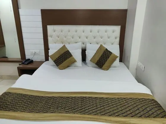 Deluxe Tek Büyük veya İki Ayrı Yataklı Oda