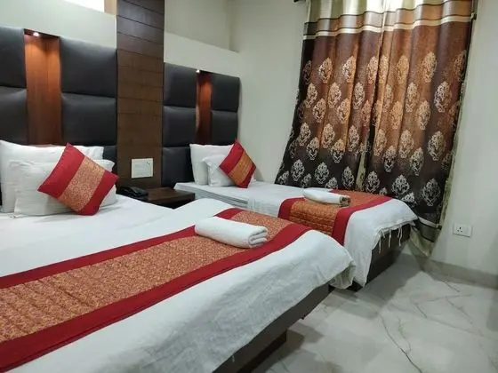 Deluxe Üç Kişilik Oda