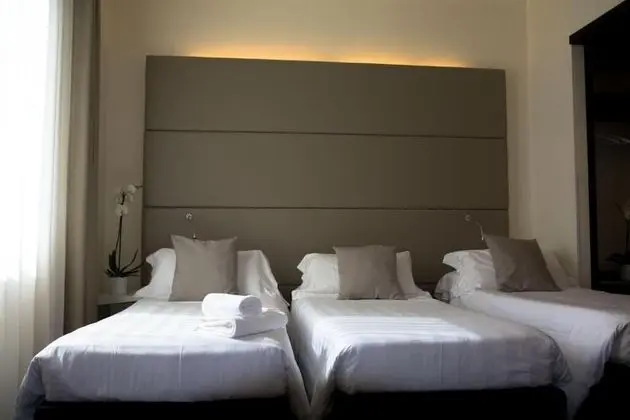 Classic Üç Kişilik Oda