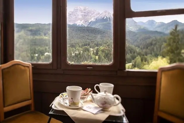 Tek Kişilik Oda, Dağ Manzaralı