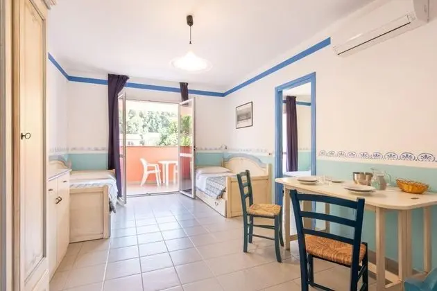 Family Oda (2 Adults + 2 Children)