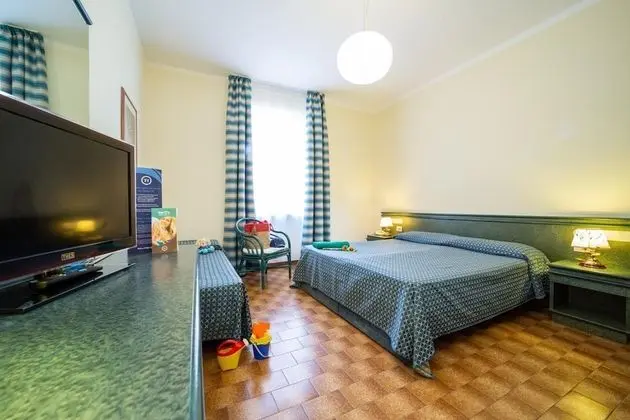 Üç Kişilik Oda (2 Adults + 1 Child)