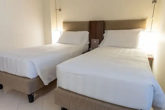 Classic Tek Büyük Yataklı Oda