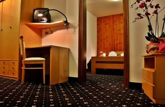 Classic Dört Kişilik Oda