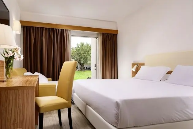 Classic Tek Büyük Yataklı Oda