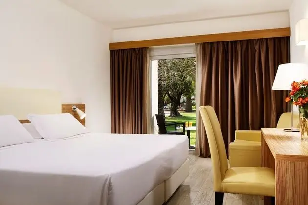 Classic Tek Büyük Yataklı Oda