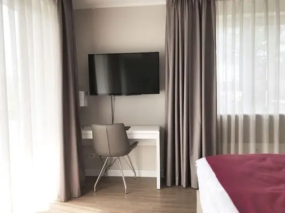 Classic Tek Büyük Yataklı Oda