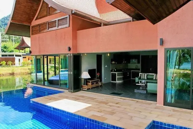 Luxury Villa