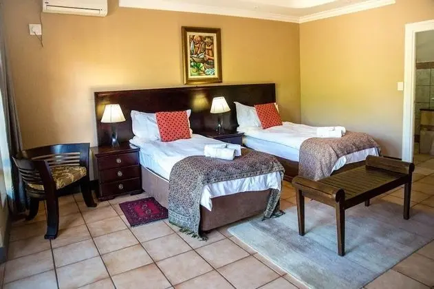 Luxury Tek Büyük Yataklı Oda