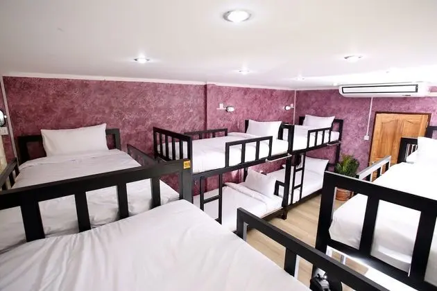 Mixed Dormitory Room 1