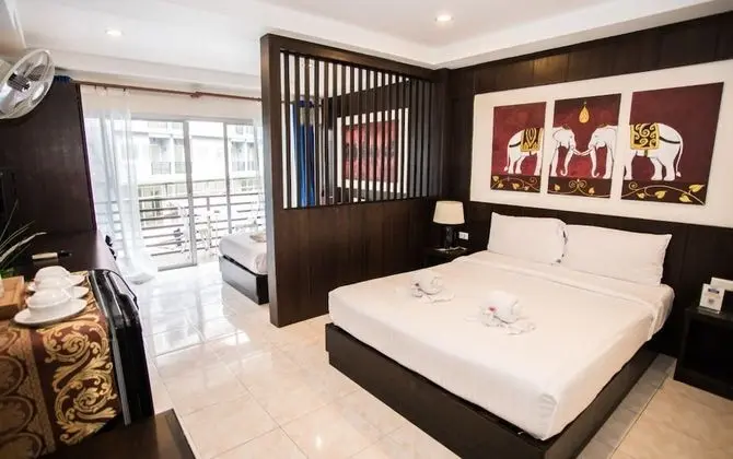 Deluxe Üç Kişilik Oda, 1 Yatak Odası, Sigara İçilmez, Banyolu/Duşlu