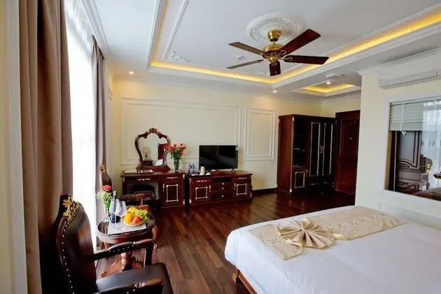 Deluxe Tek Büyük Yataklı Oda, Nehir Manzaralı