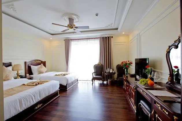Deluxe Üç Kişilik Oda, Nehir Manzaralı