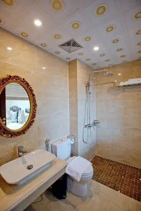 Deluxe Üç Kişilik Oda, Nehir Manzaralı