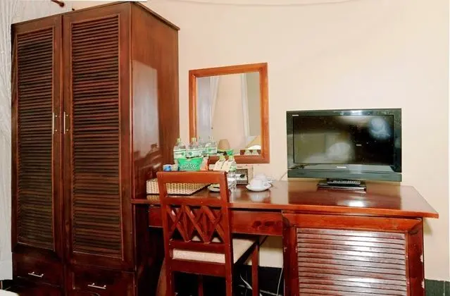 Bungalov, Havuz Manzaralı