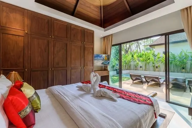 Deluxe Villa