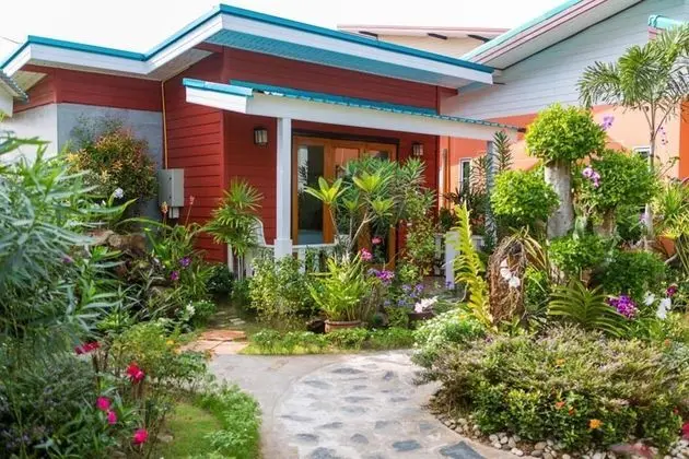 Garden View Bungalow