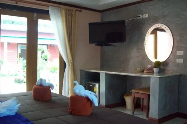 Garden View Bungalow