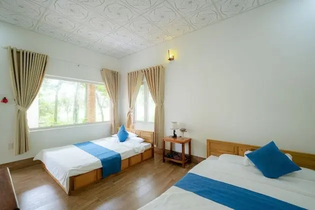 Family Room, Garden View (with AC)