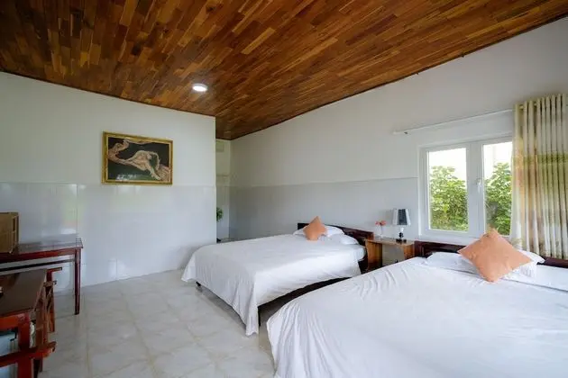 Family Room, Garden View (with AC)