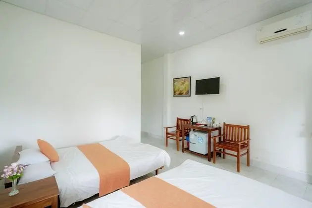 Family Room, Garden View (with AC)