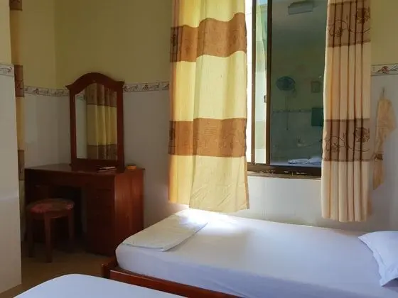Üç Kişilik Oda