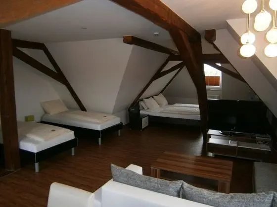 Çatı Katı (Loft), Sigara İçilmez, Buzdolabı ve Mikrodalga