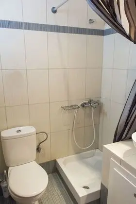 Üç Kişilik Oda
