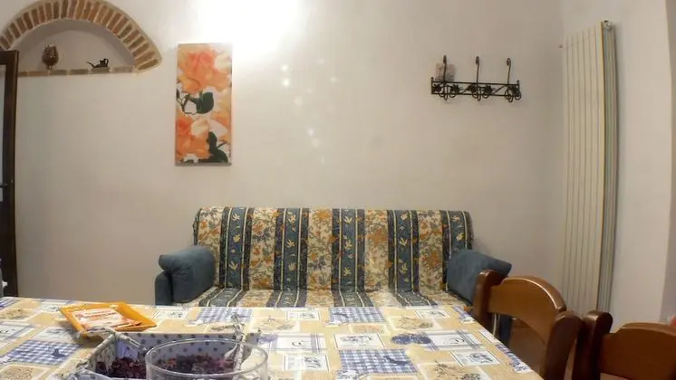 Apart Daire, 2 Yatak Odası, Sigara İçilmez, Ek Bina