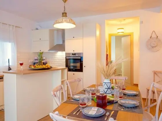 Exclusive Villa, 4 Yatak Odası, Kişiye Özel Havuzlu, Denize Sıfır