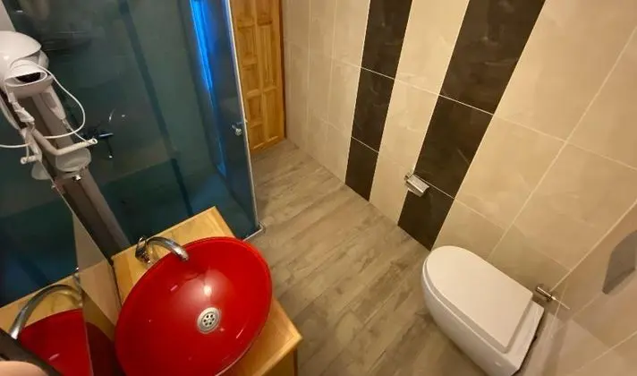 2 Tek Yataklı Oda 