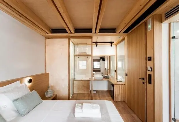 Deluxe Suite, Bath, Ground Floor