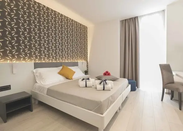 Deluxe Tek Büyük veya İki Ayrı Yataklı Oda (101)